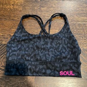 Soul cycle lulu lemon cheetah bra size 6!